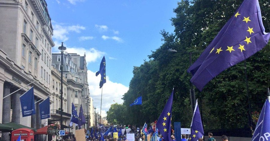 В Лондоне прошли массовые протесты против Brexit