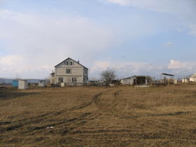 Домик в пригороде стоит, как квартира в центре 