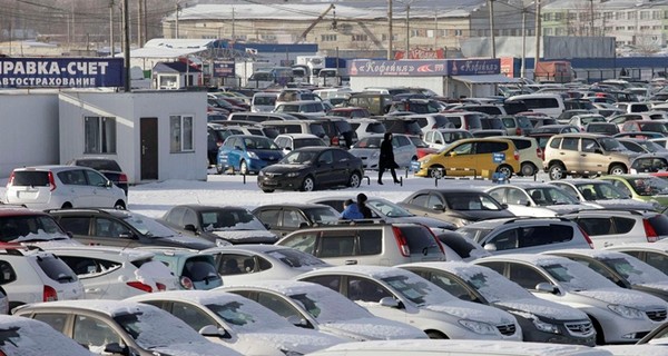 Минэкономики обнародовало ставки ввозных пошлин на авто из ЕС