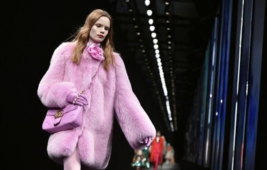 Модный дом Gucci отказался от одежды из натурального меха