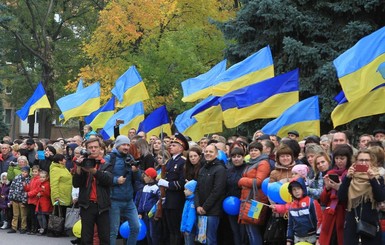 Днепр в День защитника Отечества: парад состоялся, а факелов не будет