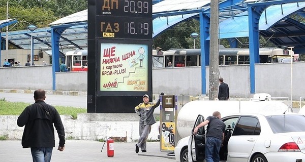 К новому году ждем бензин по 30 грн