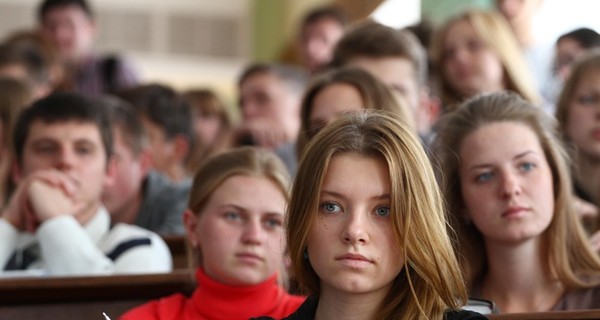 В Днепре студентов в общежитие будут пускать по отпечаткам пальцев