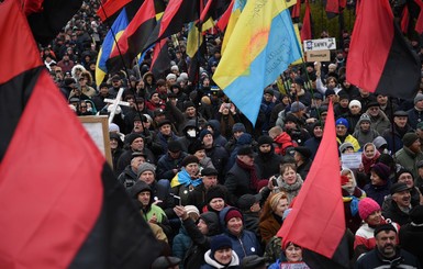 Сторонники Саакашвили устроили очередной марш протеста в Киеве