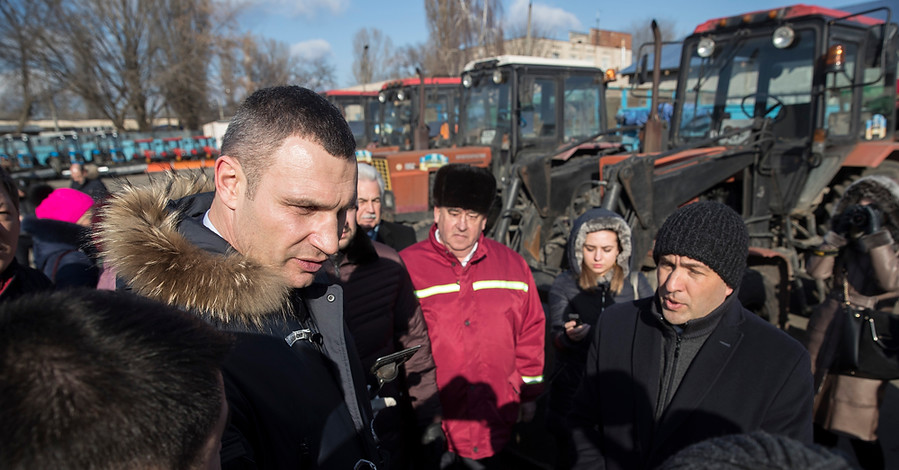 Кличко: Мы привлекаем все резервы для закупки современной коммунальной техники