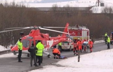 В Словакии автомобиль врезался в толпу детей