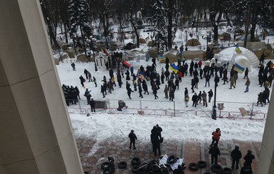 В столкновениях под Радой пострадали 11 силовиков, а не два