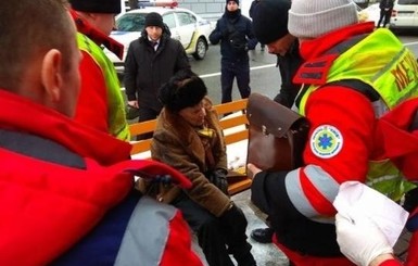 Врачи прооперировали пенсионера, пострадавшего в ДТП с кортежем Порошенко