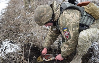 Один военный погиб перед Пасхой, еще трое - ранены