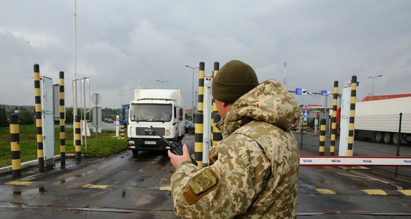 На границе с Польшей пробки из 1200 машин