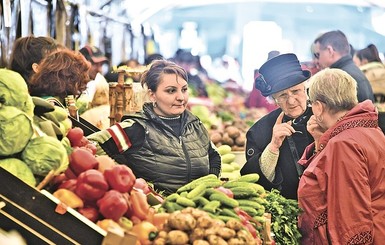 Цены в апреле: бензин стартует вверх, а овощи – вниз