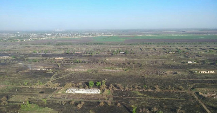 Пожар возле арсенала в Балаклее локализировали