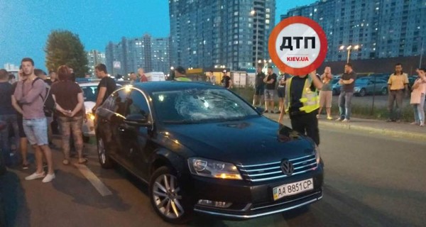 АП: автомобиль из кортежа Порошенко не причастен к ДТП с 13-летним велосипедистом