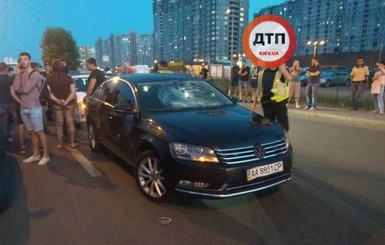 АП: автомобиль из кортежа Порошенко не причастен к ДТП с 13-летним велосипедистом