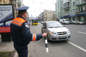 За выезд на полосу общественного транспорта будут штрафовать 