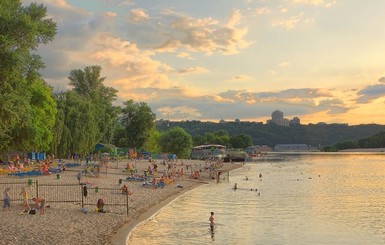 На пляже в Донецкой области обнаружили радиоактивный песок