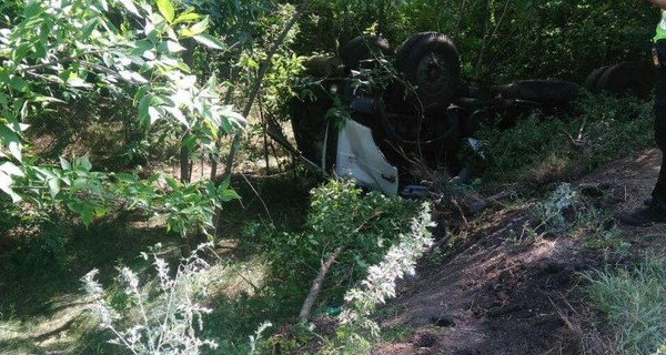 В Запорожской области перевернулся военный МАЗ, погиб сержант