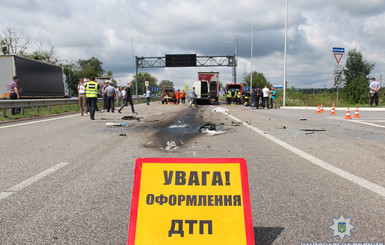 ДТП в Житомирской области: среди погибших двое граждан РФ, в том числе ребенок