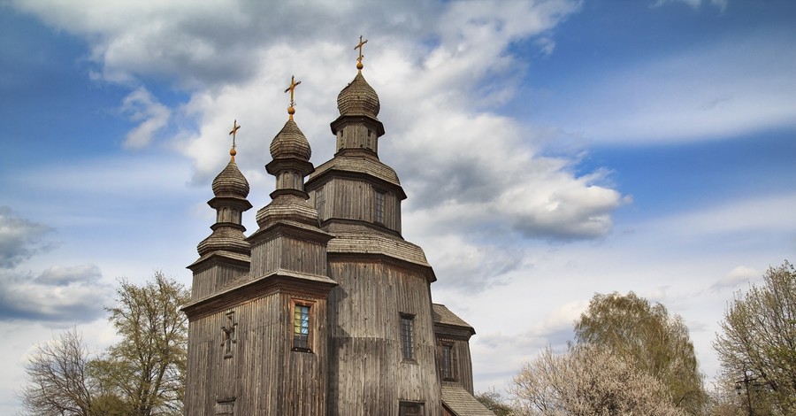 Под Черниговом спасают церковь, в которой снимали фильм 