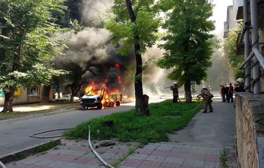 В Днепре прооперировали депутата, который пострадал при взрыве машины