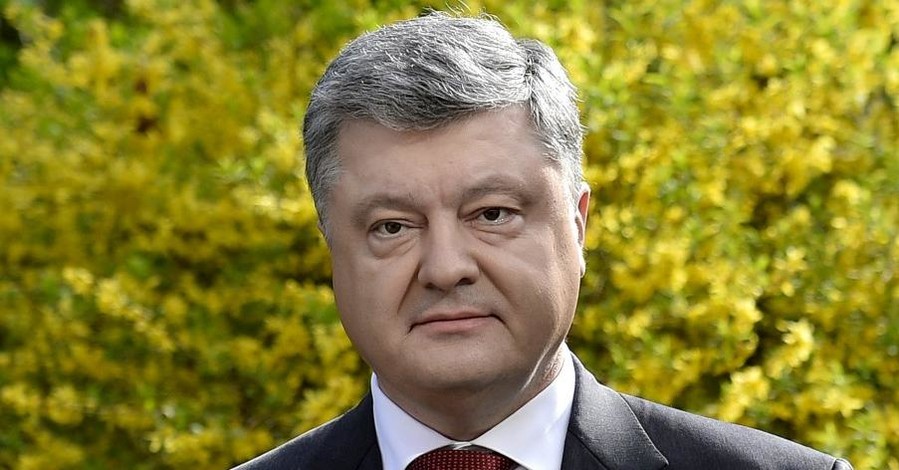 Порошенко поздравил украинских мусульман с Курбан-Байрам