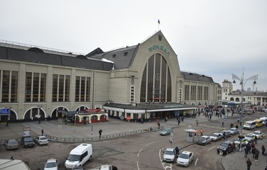 Две подруги-бизнесвумен похитили на вокзале девушку, заподозрив ее в краже сумки