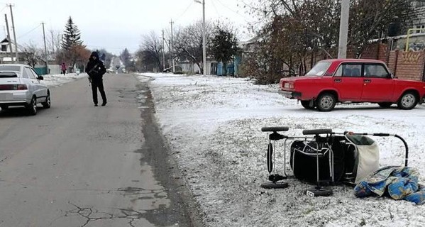 В Пятихатках пьяный водитель сбил беременную женщину и ребенка в коляске