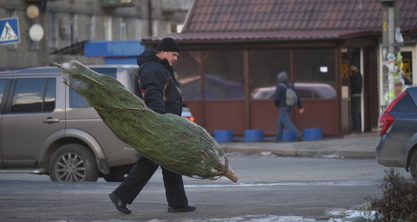 Что нас ждет в декабре: рост минималки, дешевый бензин и лишний выходной