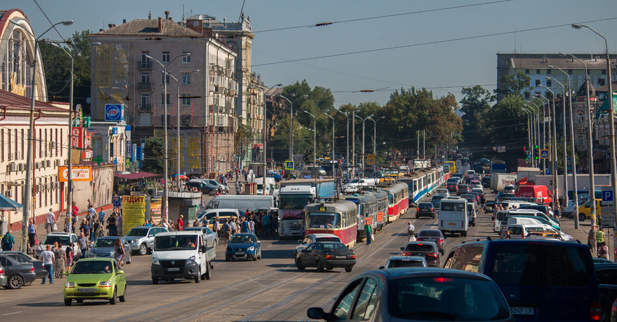 В Днепре требуют переименований: теперь Шмидта - в Бандеру