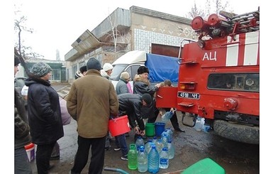 В Торецке отремонтировали водопровод, поврежденный из-за обстрелов