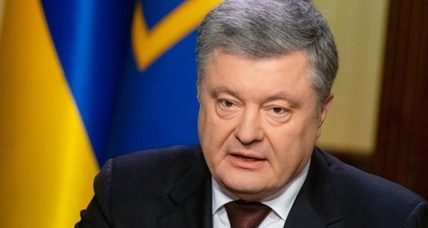 Порошенко: В 14.00 прекращено военное положение. Это мое принципиальное решение