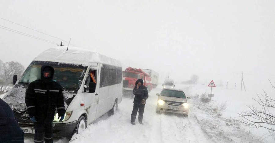 В Полтавской области запретили въезд всем видам автотранспорта