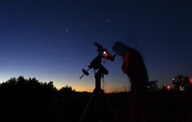 Голубая Луна, парад планет и много затмений: календарь астрономических явлений-2019