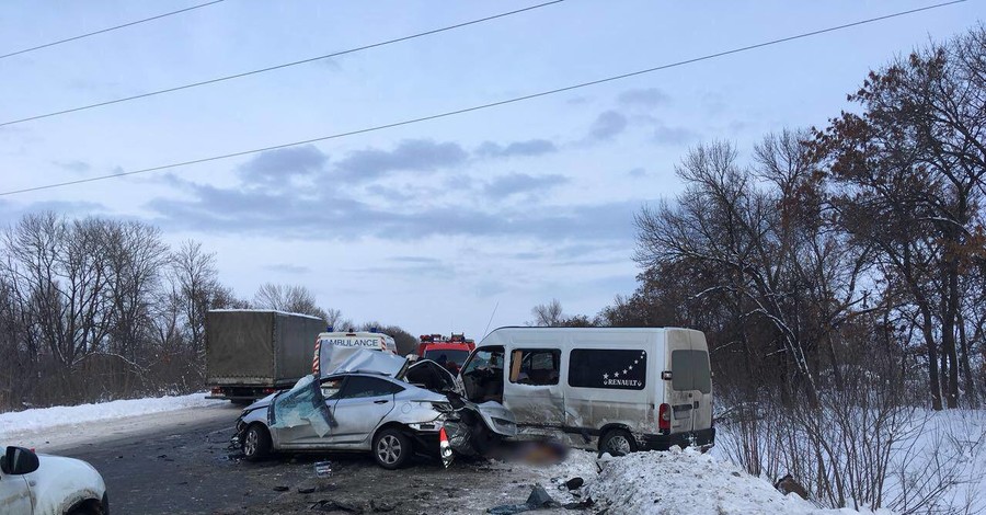 Смертельное ДТП под Чугуевом: в маршрутке ехали жители Донецкой и Луганской областей