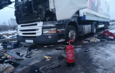 Рядом с польской границей взорвался грузовик, водитель в реанимации