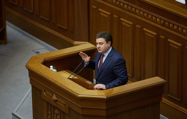 Виктор Бондарь озвучил схемы подкупа украинцев, которые реализует власть