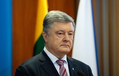 Порошенко: Украина будет  развивать высокоточное ракетное оружие