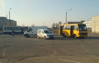 В Запорожской области дедушка умер на глазах у внука в автобусе