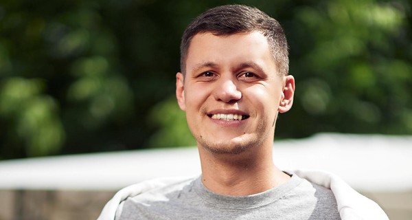 Актер и ведущий 
