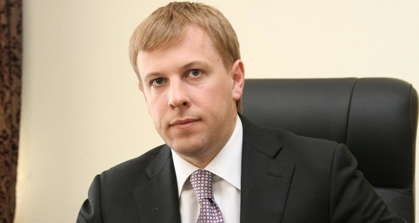 Около 50 нардепов-мажоритарщиков, Труханов, Кернес и ряд других мэров договорились объединиться в общую партию на выборах в Раду – Хомутынник
