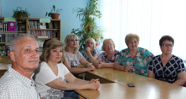 Учителя Зеленского из Кривого Рога: 