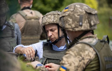 Зеленский сделал заявление из-за обострения на Донбассе