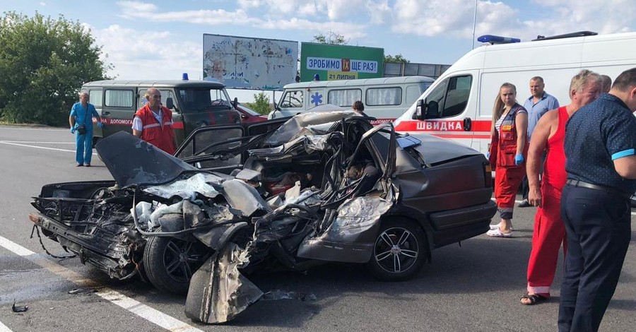 Среди погибших в ДТП в Одесской области ребенок