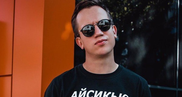 Алексей Дурнев рассказал, как его травили из-за фамилии