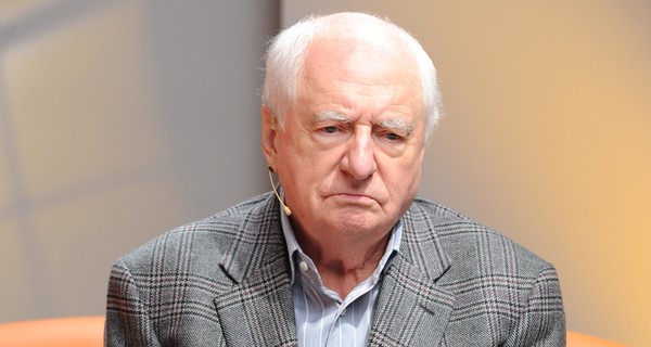 В Москве срочно госпитализировали Марка Захарова