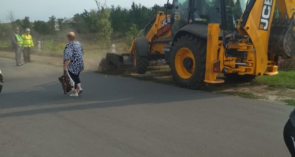 Мост в Станице Луганской: восстановительные работы продолжаются