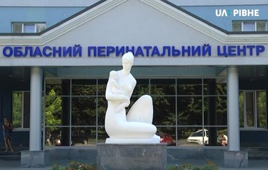 Полиция заинтересовалась родами 12-летней девочки в Ровно