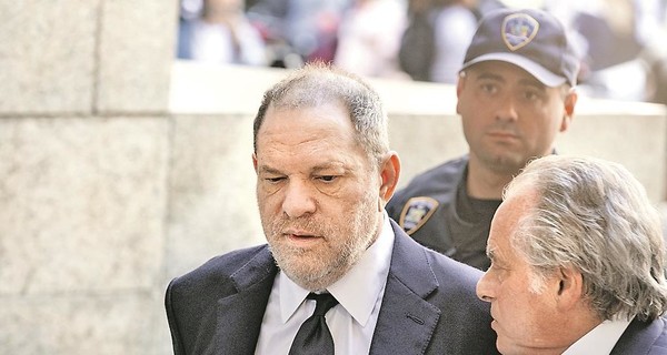 Зачем Трамп устроил секс-скандал в Голливуде