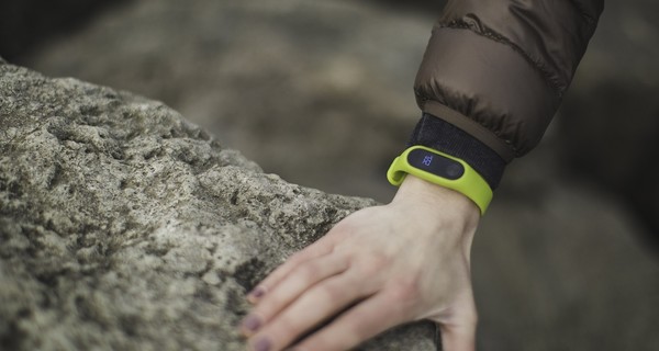 Google купил Fitbit за 2,1 миллиарда долларов