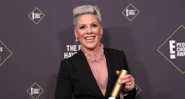 Названы победители премии People's Choice Awards 2019